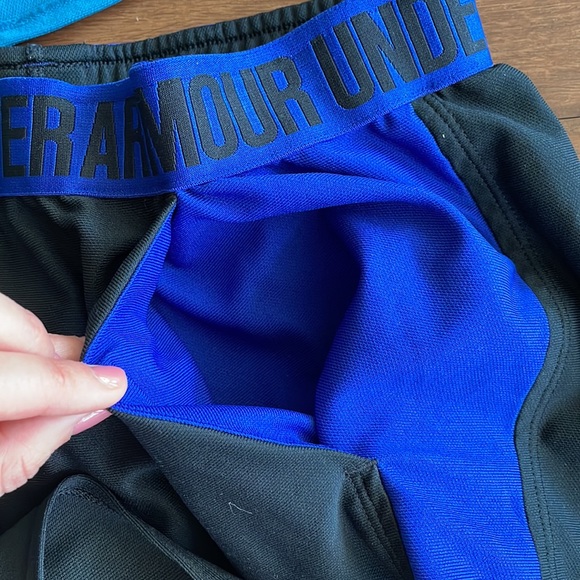 Under Armour Women’s Athletic Shorts(2) - Size Large - Picture 5 of 7